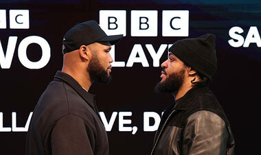 Британські боксери в листопаді проведуть бій за титул в суперважкій вазі