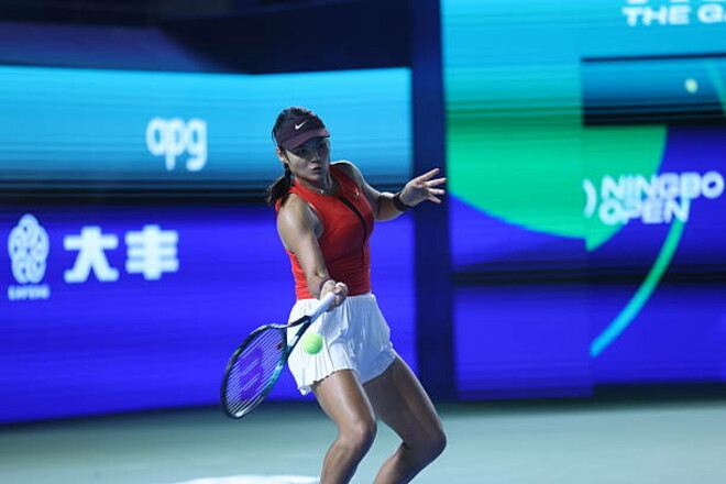 Health problems. The tennis player from the WTA top 30 finished the season early