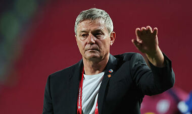 Европейская сборная попрощалась с тренером без финансовой компенсации