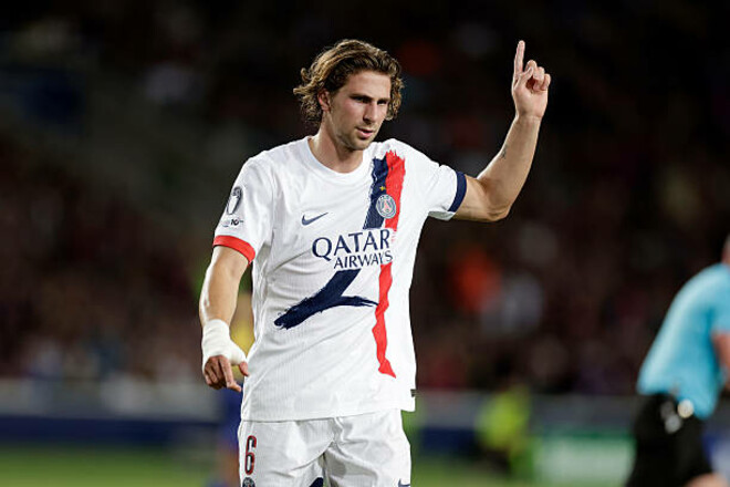 Забарний вийшов на 7-ме місце за кількістю матчів серед українців в Лізі 1