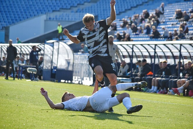 Заря арендует из Динамо. Ранее арендовала из Шахтера. Никакого подвоха…