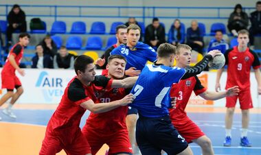 Суперлига. Спартак-Киев проиграл Одессе, победа Донбасса