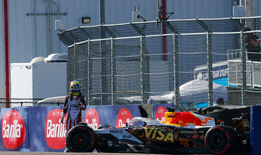 ВІДЕО. Кваліфікацію Гран-прі США перервано через аварію Рейсінг Буллз