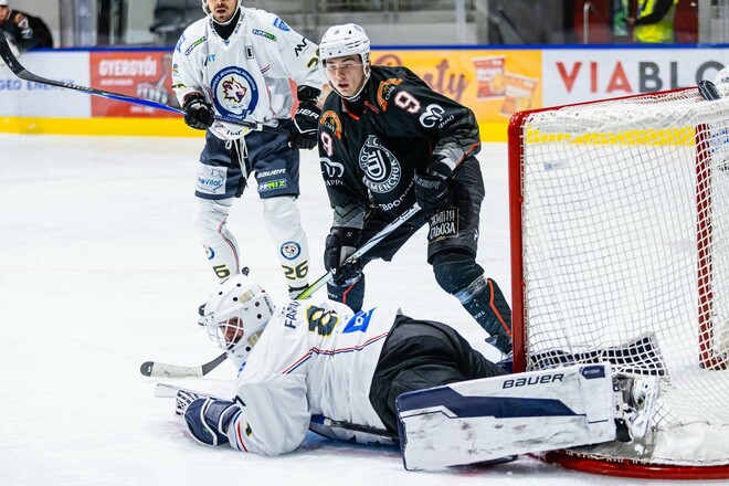 Яркая победа и 12 шайб. Кременчуг выиграл матч Континентального кубка