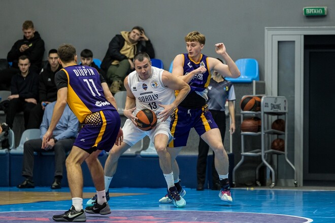 Дніпро та Соколи здобули розгромні перемоги, а Запоріжжя дотисло Кривбас