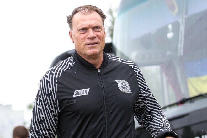 Патрік ван ЛЕУВЕН: «Питання до організації в обороні»