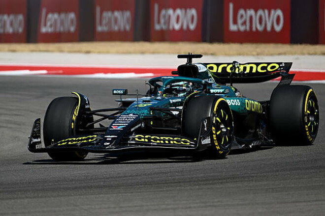 ОФИЦИАЛЬНО. Пилот Астон Мартин потеряет позиции на старте Гран-при США