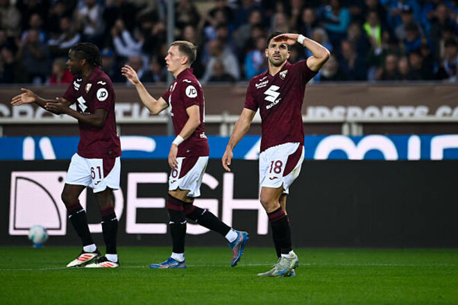 Подарок Довбику и Роме. Наполи неожиданно проиграл в Серии A