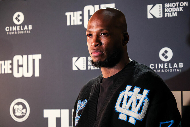 Известный боец UFC подписал соглашение с оператором азартных игр