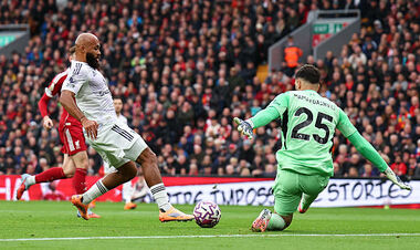 Бриан Мбемо забил самый быстрый гол МЮ в АПЛ против Ливерпуля на Энфилде