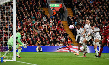 ВИДЕО. Магуайр вывел МЮ вперед за несколько минут до конца игры