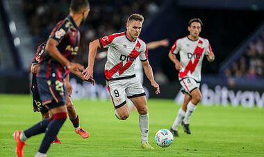 Три голи без відповіді. Райо Вальєкано розніс на виїзді Леванте