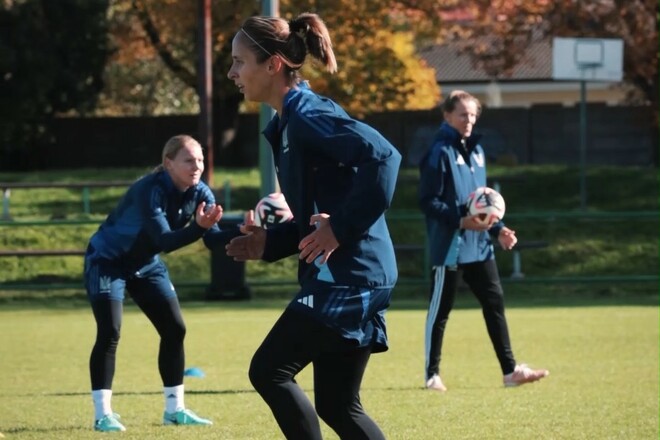 ВІДЕО. Жіноча збірна України у Трнаві розпочала цикл тренувань перед іграми