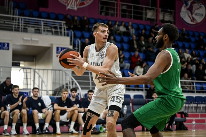 Днепр и Киев-Баскет идут без поражений, Соколы одержали очередную победу