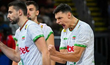 Историческая победа и сенсационный камбэк. Определены полуфинальные пары ЧМ