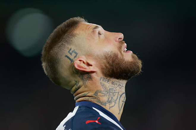 Ганьба Серхіо Рамоса. Не забив пенальті, отримав попередження і програв 2:6