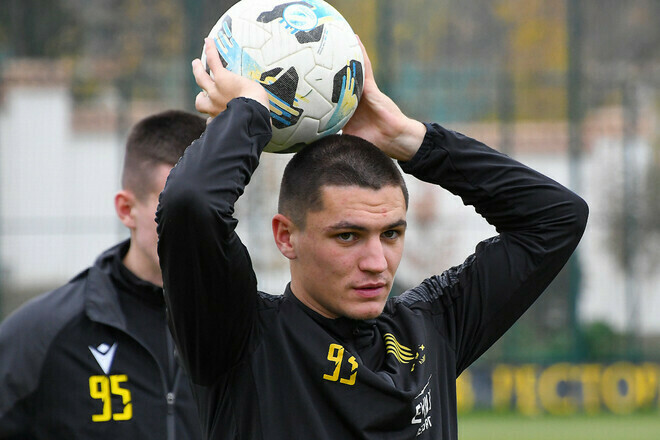 Стало известно, сыграет ли лидер Руха с Шахтером