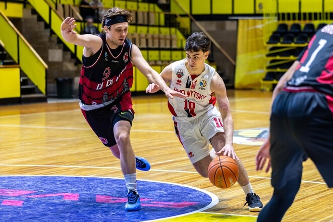 Стало відомо, скільки команд зіграє у наступному сезоні Вищої ліги