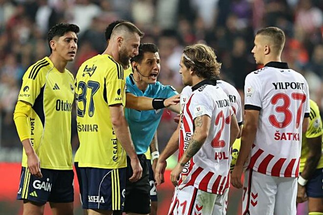 Самсунспор станет 6-м турецким соперником Динамо в еврокубках