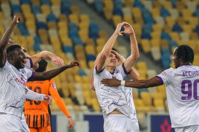 «Узнал сумму – начал танцевать». В ЛНЗ раскрыли премиальные за Шахтер