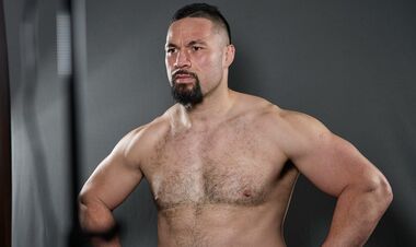 Parker turned to Usyk before the important fight with Wardley