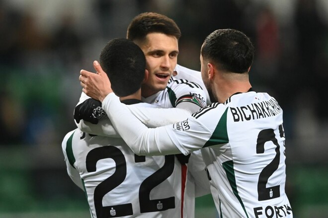 В суперника українського клубу по єврокубку – проблеми. Не дають піти коучу