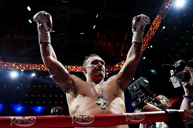 Усик выбрал соперника, будущее Миколенко, Металлист 1925 потерял очки