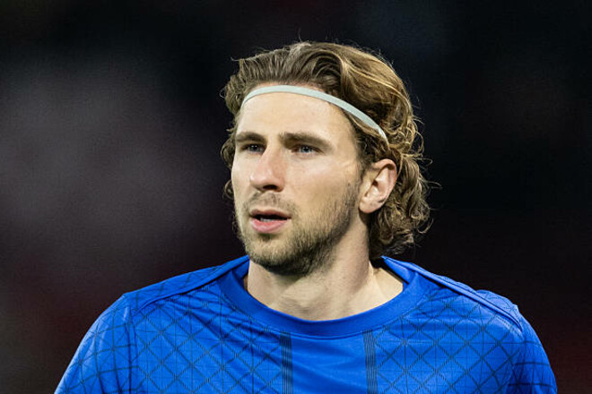 Французский журналист: «За Забарного переплатили, это его реальный уровень»