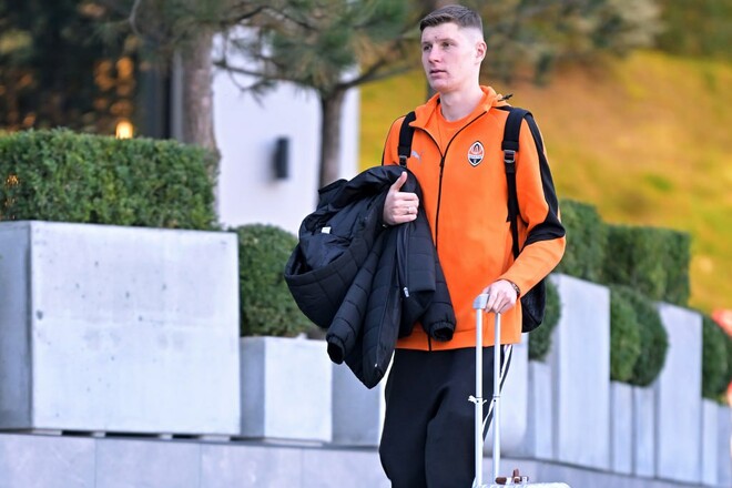 ФОТО. Шахтер отправился в Краков на матч с Легией