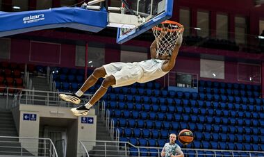 ФОТО. Названа символическая пятерка и MVP тура Суперлиги