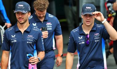 Пілот Ф1 пояснив, чому проігнорував наказ команди: «Я був значно швидший»