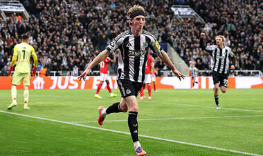 ВИДЕО. Кто виноват? Энтони Гордон забил за Ньюкасл в ворота Трубина