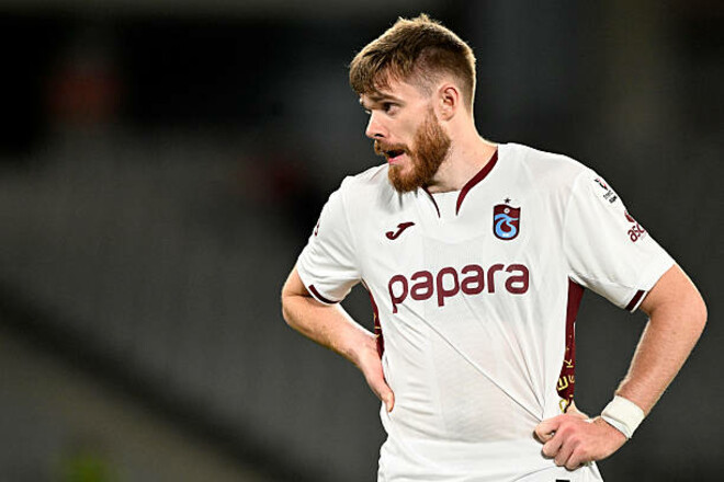 Клубы из Европы проявляют интерес к защитнику сборной Украины