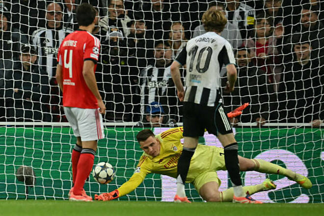 Ньюкасл – Бенфіка – 3:0. Пташине дербі: Трубін пропустив тричі. Відео голів