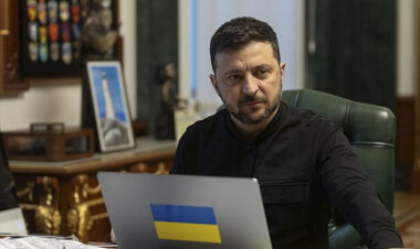 ФОТО. Украинские футболисты репостят публикацию Зеленского