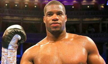 В команде Дюбуа объяснили, почему Усик не даст бой Паркеру или Уордли