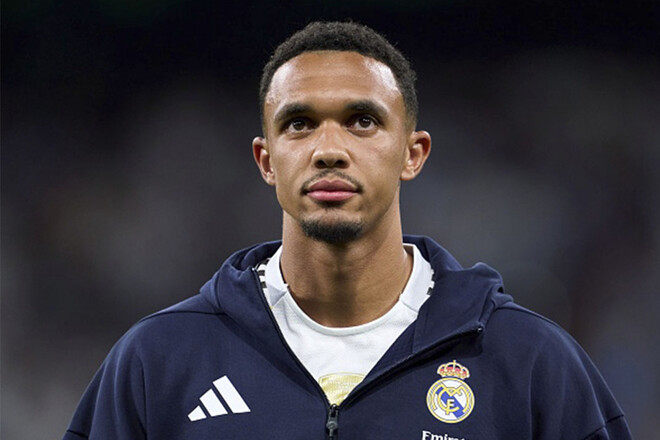 Зірка Реала обрав нову машину після того, як йому заборонили кермувати свою