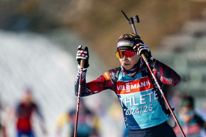 ФОТО. Жутко: австрийская биатлонистка осталась без зубов