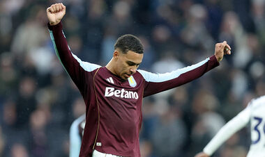 Астон Вилла планирует сохранить трех главных футболистов