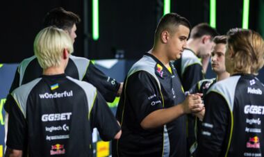 Стало известно, кто сыграет против NAVI на турнире в Китае по CS2