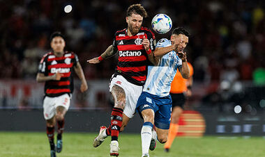 Ексгравець Карпат приніс перемогу Фламенго в 1/2 фіналу Кубка Лібертадорес