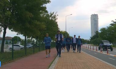 ВИДЕО. Динамо прогулялось по Самсуну перед игрой Лиги конференций