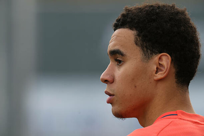 ВИДЕО. Мусиала вернулся к тренировкам после ужасной травмы