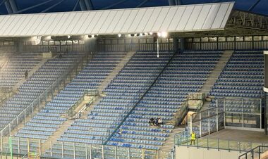 Фанаты Легии отказались зайти на трибуны матча с Шахтером. В чем причина?