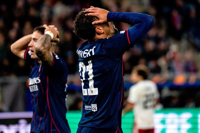 Лион может получить техническое поражение в матче Лиги Европы с Утрехтом