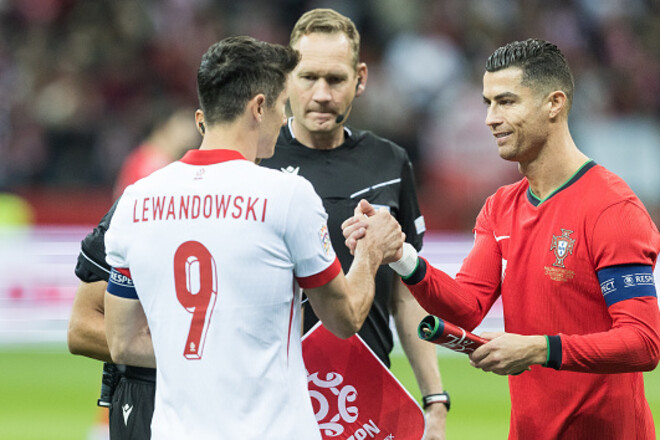 Роналду хоче переманити Левандовськи до Аль-Насру