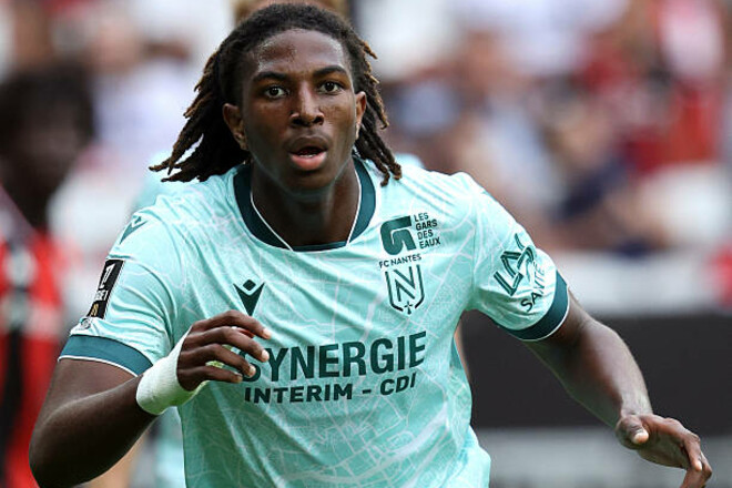 Конкурент для Забарного? ПСЖ намерен подписать 17-летнего вундеркинда