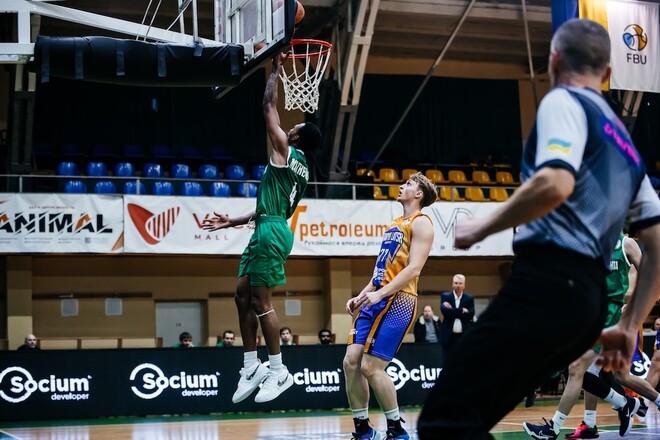 https://pic.sport.ua/images/news/0/20/46/orig_809387.jpg