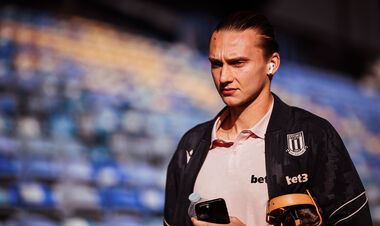 For the first time in 2 months. The defender of the Ukrainian national team played a full match in England