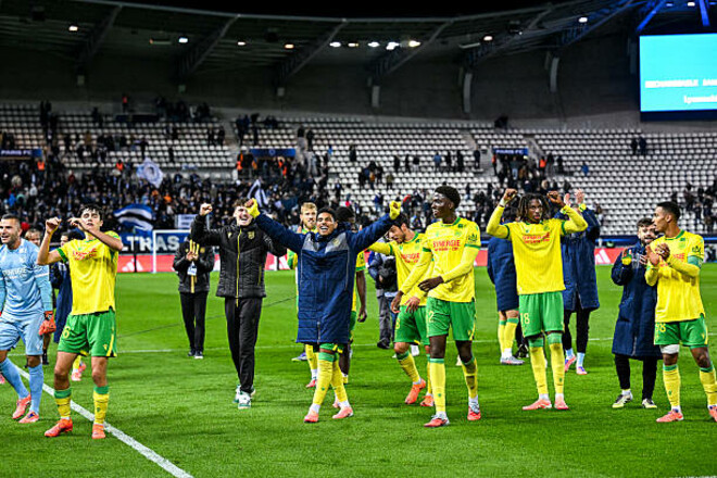 Канарки заспівали у Парижі. Нант переграв новачка Ліги 1